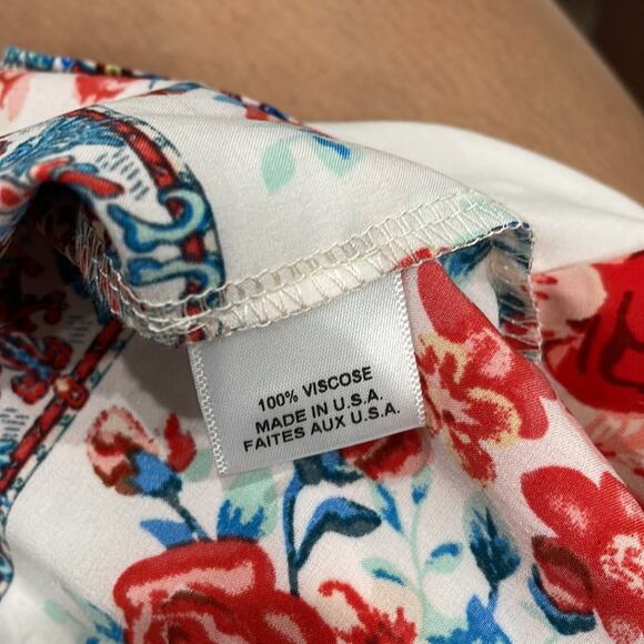 MISA Los Angeles Renata Floral Off the Shoulder Top - Picture 7 of 7